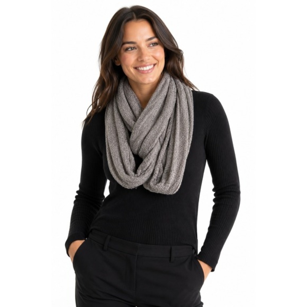 Silver Metallic Knit Infinity Scarf Shimmer Sparkle Loop Wrap Lightweight‎ 72-00